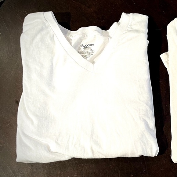 White V neck T-shirt bundle - Picture 1 of 2